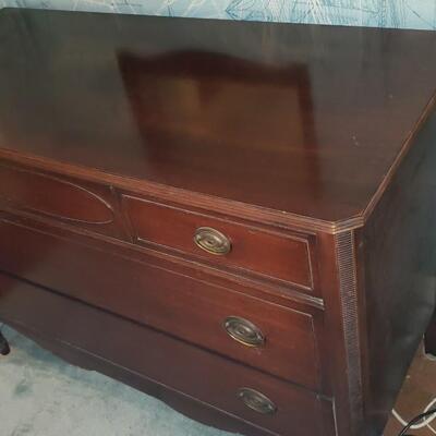 Mahogany dresser