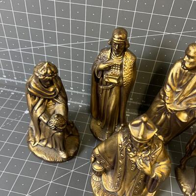Gold Nativity Figures