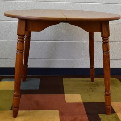 Wooden Round Dining Table