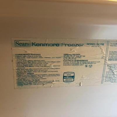 D5- Kenmore upright freezer