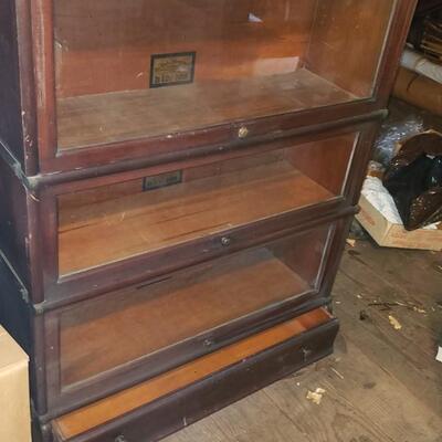 Antique Globe Wernicke Barrister Shelves 3 sections