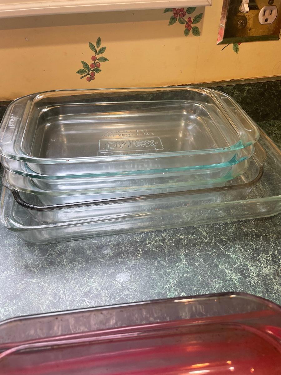 Pyrex & Anchor Hocking Casserole Dishes & More (KRG)