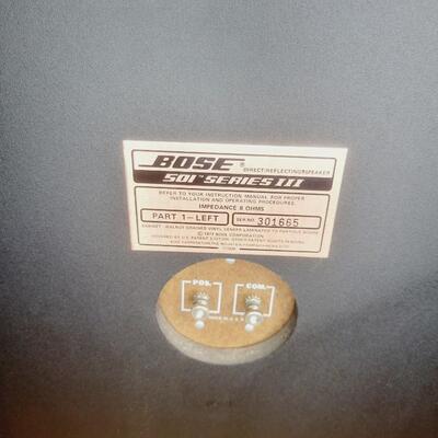 AMAZING BOSE 501 SERIES III FLOOR SPEAKERS