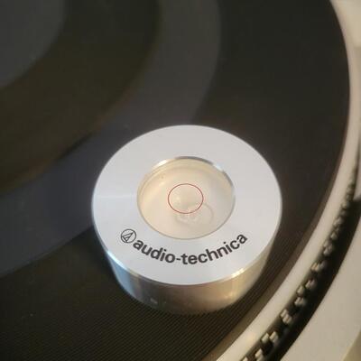 TECHNICS AUTOMATIC RECORD TURNTABLE SL230
