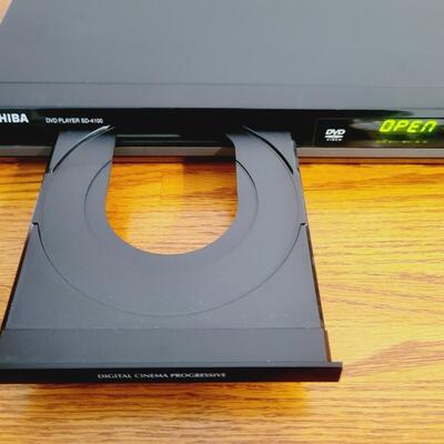 TOSHIBA DVD VIDEO PLAYER