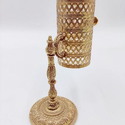 VINTAGE BATHROOM CUP DISPENSER