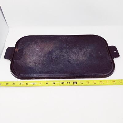 WAGNER WARE CAST IRON GRIDDLE
