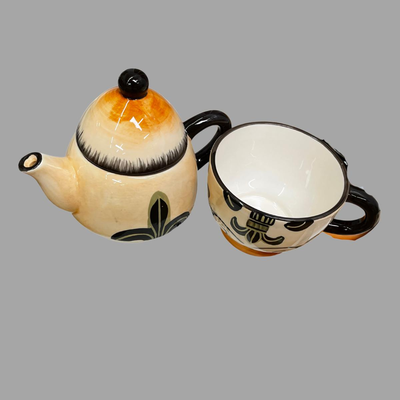 Vintage New Hollywood Casino Fleur de Lis Teapot and Cup Set