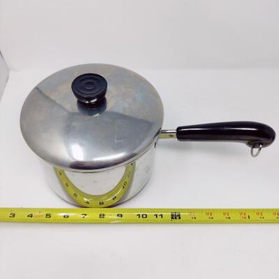 REVERE WARE POTS AND PANS SET