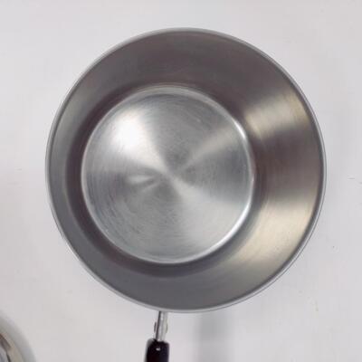 REVERE WARE POTS AND PANS SET