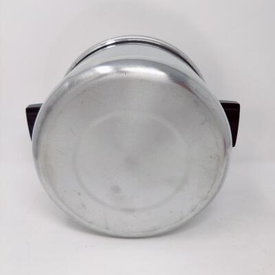 VINTAGE ALUMINUM STEAMER POT