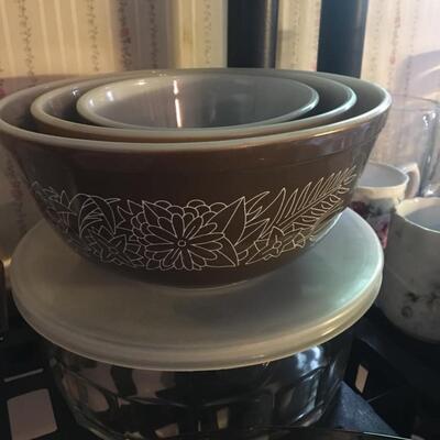 Pyrex Nest Bowls - Only Set of 3 - Woodland