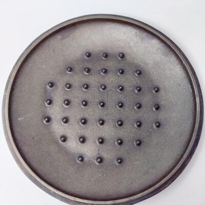 LODGE CAST IRON SKILLET 8SK MADE IN USA D2 W/ LID