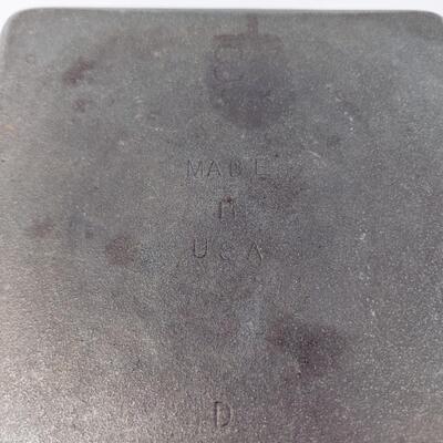 LODGE SQUARE CAST IRON SKILLET 8 SQSK MADE IN USA D2