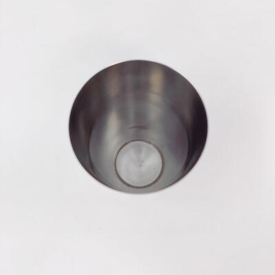 COCKTAIL SHAKER AND ACCESSORIES