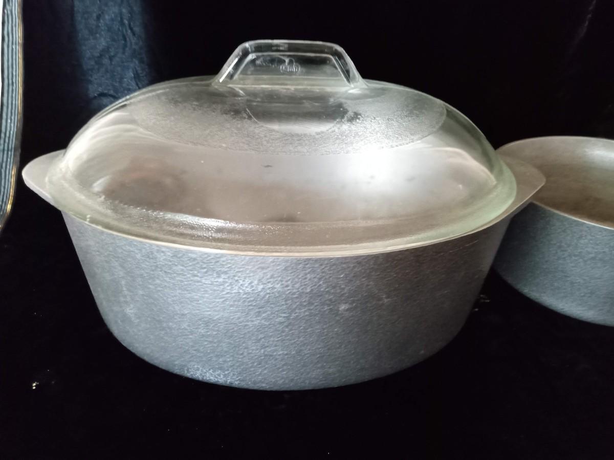NM Auctions - Vintage Club Aluminum Cookware