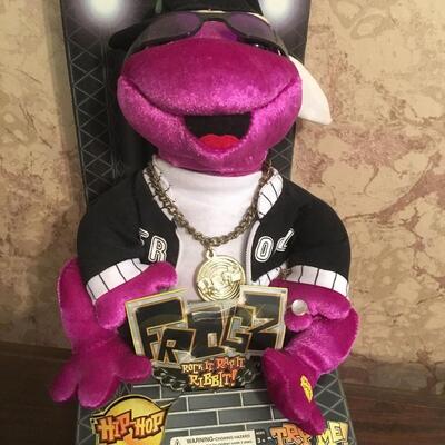 NOS Frogz Hip Hop Plush