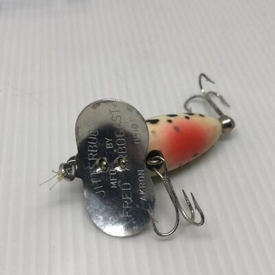 Jitterbug Fishing Lure