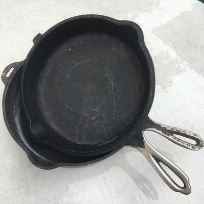 Cast Iron Combo - Wagner Ware Pan