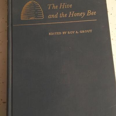 1970 The Hive and the Honey Bee by Roy Grout