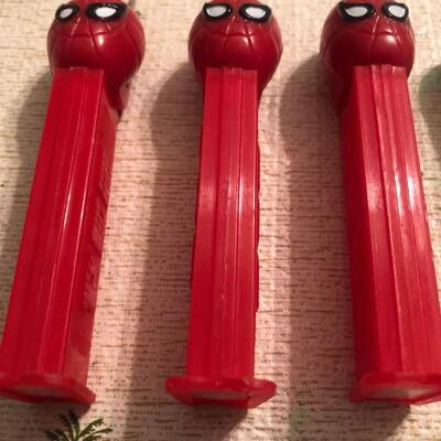 Pez Lot Marvel Spiderman, Hulk and Dinasaur China/Austria