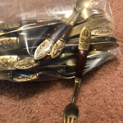 Thialand Siam Black Wood Budda Flatware