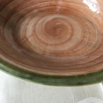 Ceramic bowl with handles