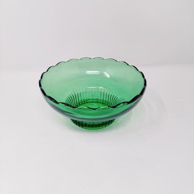 VINTAGE E.O. BRODY CO. GREEN GLASS DISH
