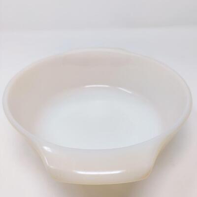 FIRE KING PEACH LUSTER ROUND CASSEROLE W/ LID