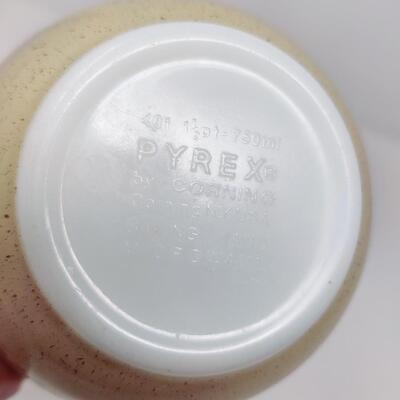 PYREX HOMESTEAD MIXING BOWL SET