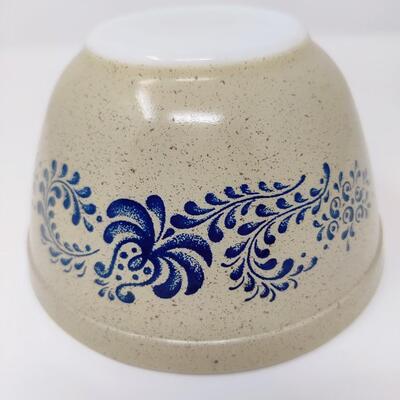 PYREX HOMESTEAD MIXING BOWL SET