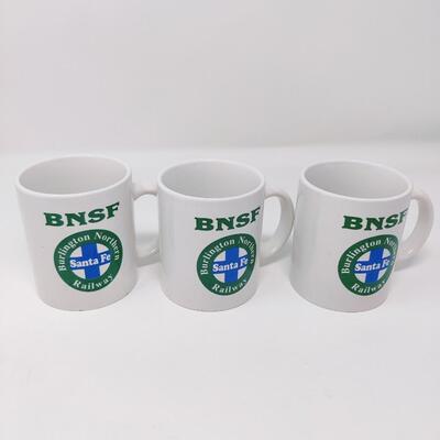 BNSF SANTA FE RAILWAY COFFEE MUG AND CAN KOOZIE BUNDLE