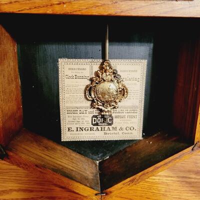ANTIQUE E. INGRAHAM WALL CLOCK