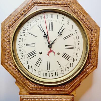 ANTIQUE E. INGRAHAM WALL CLOCK