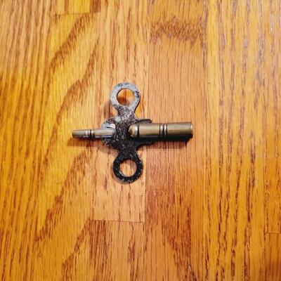 ANTIQUE E. INGRAHAM WALL CLOCK