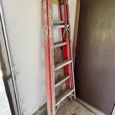 G16 6 foot ladder
