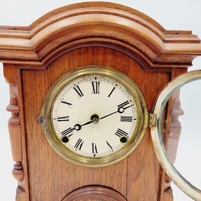 ANTIQUE KROEBER MOUSE TRAP DOOR CLOCK