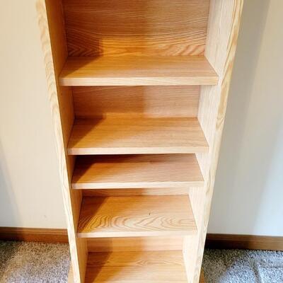 CUTE MEDIA SHELF