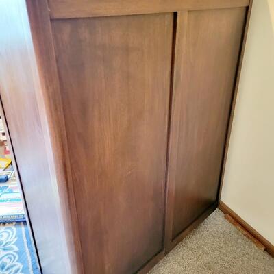 AMAZING GLASS FRONT WOOD CABINET