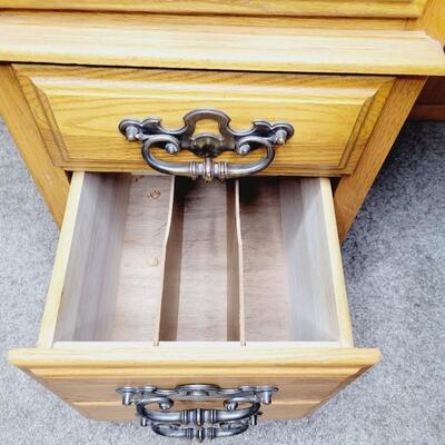 BEAUTIFUL SOLID WOOD ROLL TOP DESK