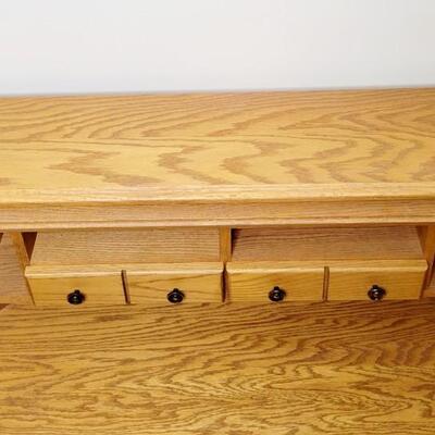 BEAUTIFUL SOLID WOOD ROLL TOP DESK