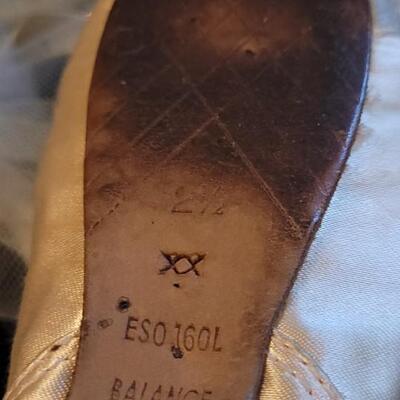 Lot 29: Vintage BALANCE EUROPEAN Ballerina Shoes