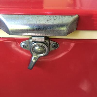 Vintage Coleman cooler