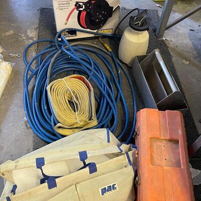 FS69 Air hose, central pneumatic retractable hose, sprayer, empty toolboxes