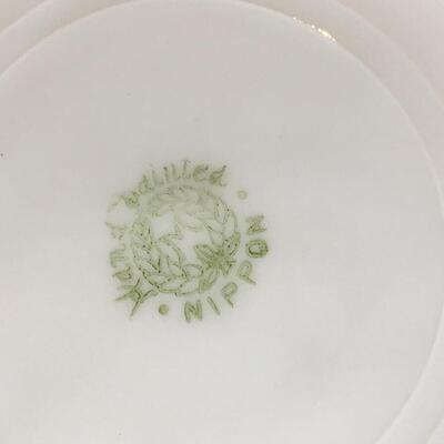 Assorted vintage bowls