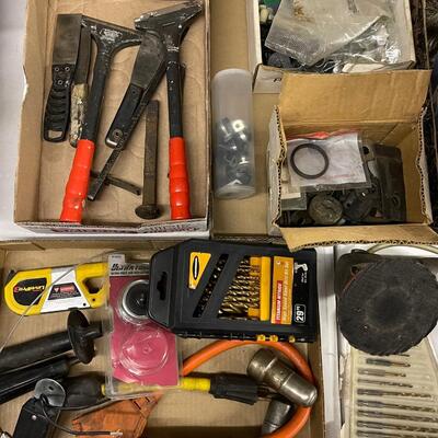 FS36-Miscellaneous handtools, gaskets, grinders/polishers, assorted bits, pneumatic grinder, quarter inch air ratchet