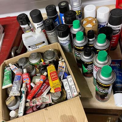 FS18-Large solvent lot. Flexseal, spray paint, brake parts cleaner, carb/choke cleaner