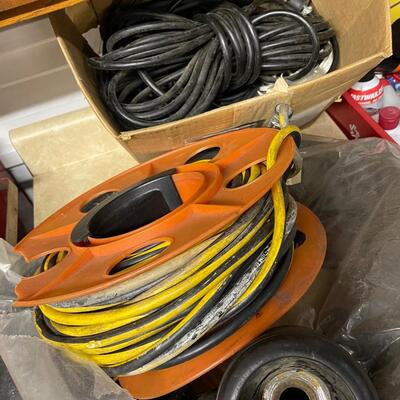 FS17- Model H 25 heated hose, assorted electrical cords