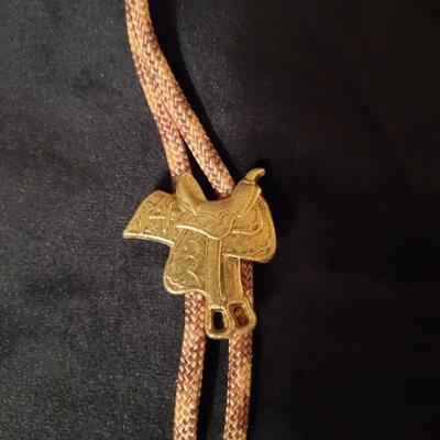 Saddle Bolero Tie