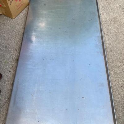 SH80 Stainless steel countertop, 68 1/2 x 33â€ deep